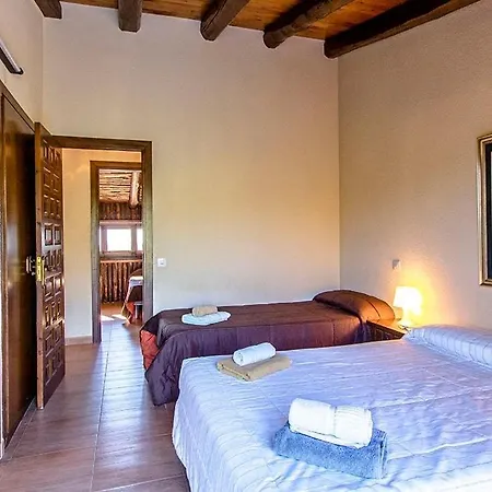 Catalunya Casas Nature And Tranquility For 24 Pax - 30km To