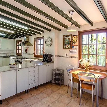 Catalunya Casas Nature And Tranquility For 24 Pax - 30km To Villa *