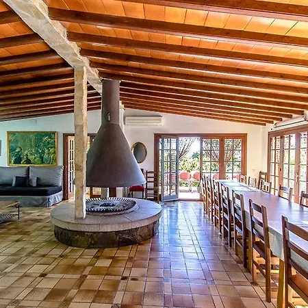 Catalunya Casas Nature And Tranquility For 24 Pax - 30km To *